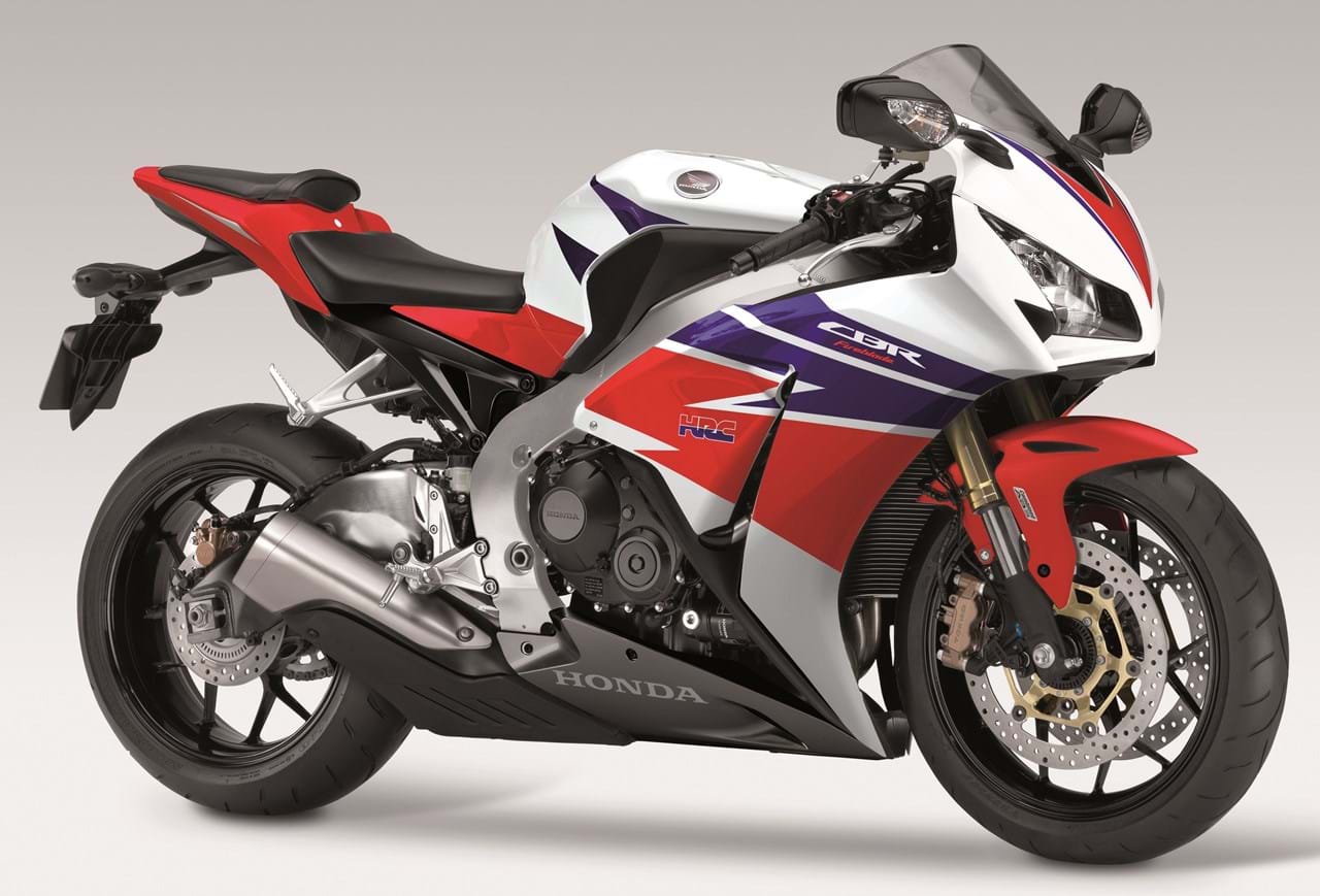 Honda cbr1000rr fireblade красный